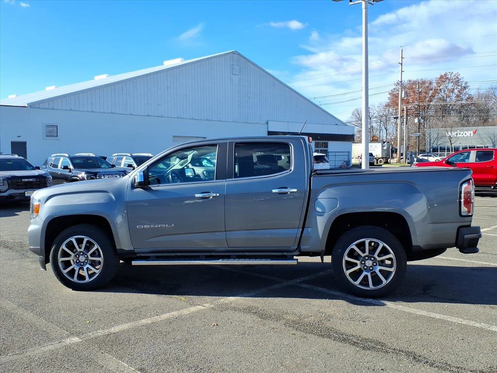 Certified 2022 GMC Canyon Denali image 4