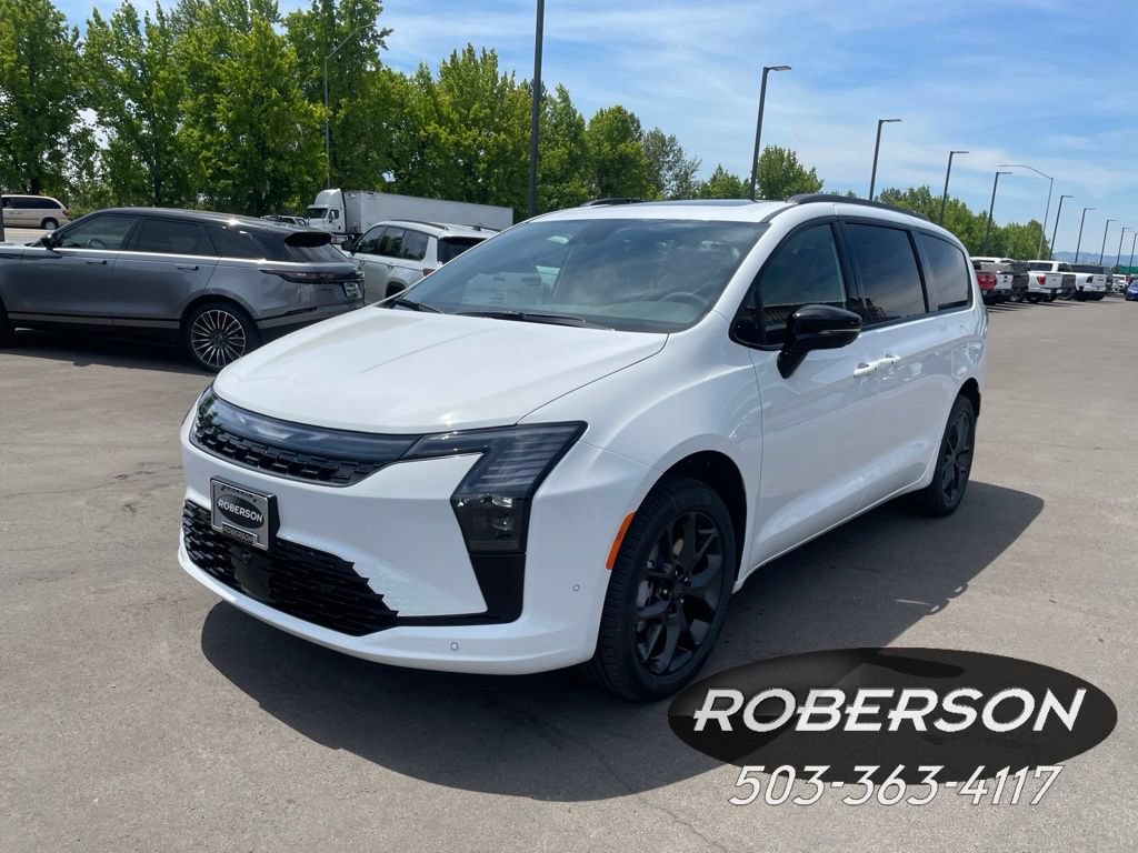 New 2027 Chrysler Pacifica Limited w/ S Appearance Package AWD/4WD image 1