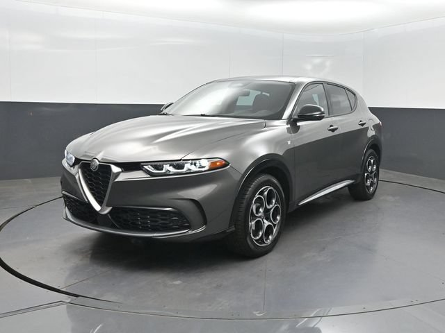 Used 2024 Alfa Romeo Tonale Ti AWD/4WD image 1