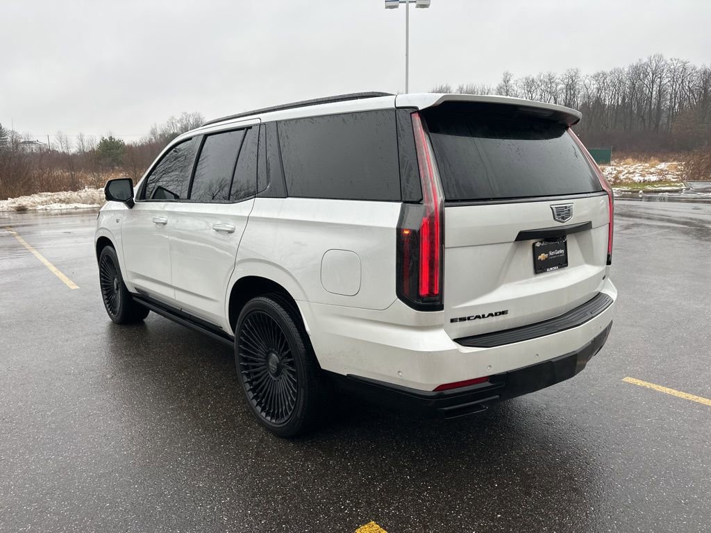 Used 2025 Cadillac Escalade Sport Platinum image 6