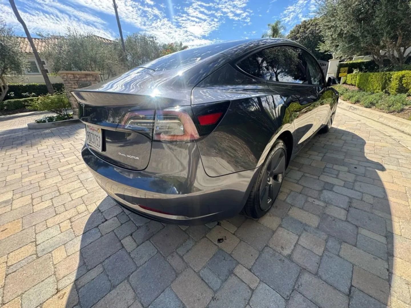 Used 2023 Tesla Model 3 Standard Range image 7