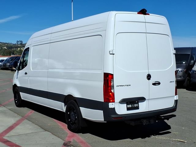 New 2026 Mercedes-Benz Sprinter 2500 image 18