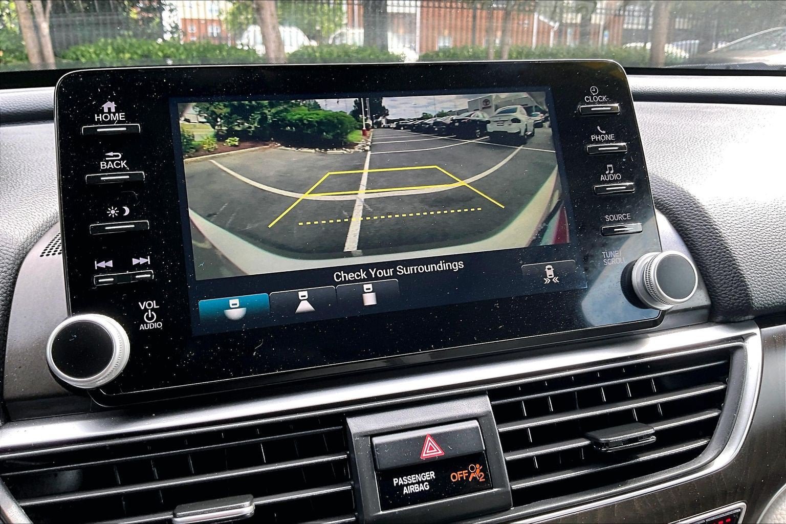 Used 2018 Honda Accord EX image 19