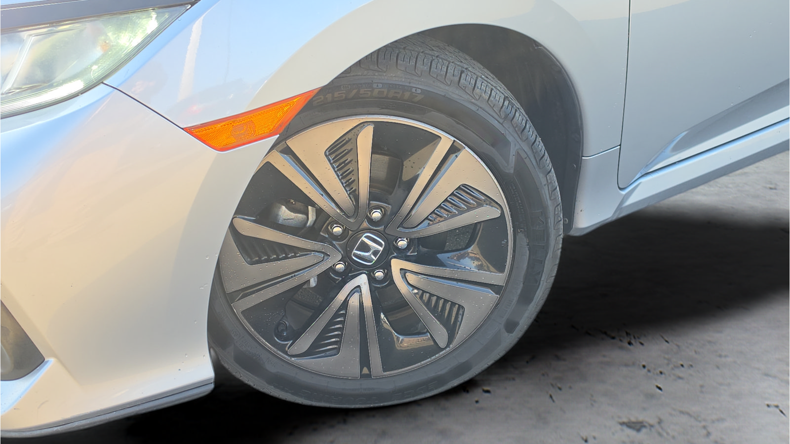 Used 2017 Honda Civic EX image 18