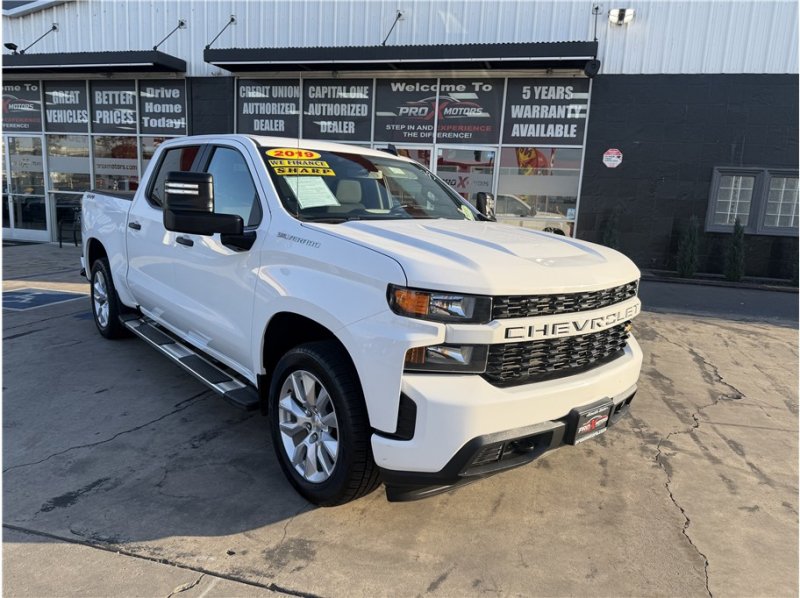 Used 2019 Chevrolet Silverado 1500 Custom w/ Custom Max Trailering Package AWD/4WD image 50