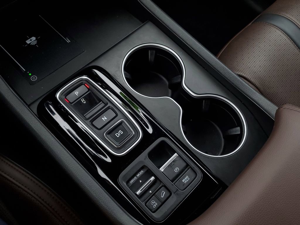 Certified 2025 Honda Pilot Elite image 28