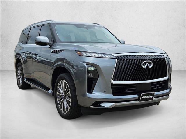 Used 2025 INFINITI QX80 Sensory AWD/4WD image 3