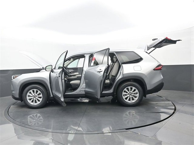 New 2026 Toyota Grand Highlander XLE image 33