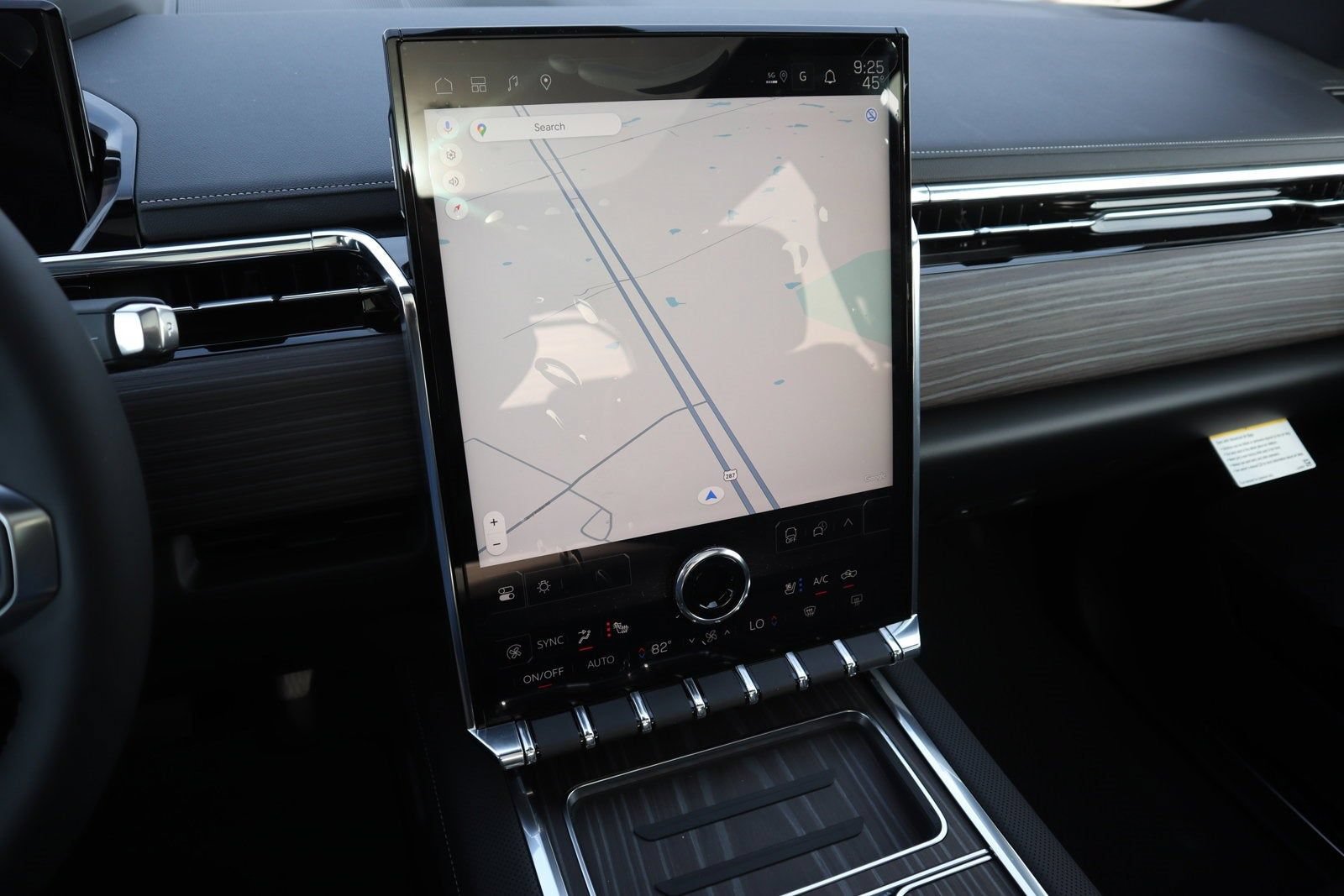 New 2025 GMC Sierra EV Denali AWD/4WD image 12