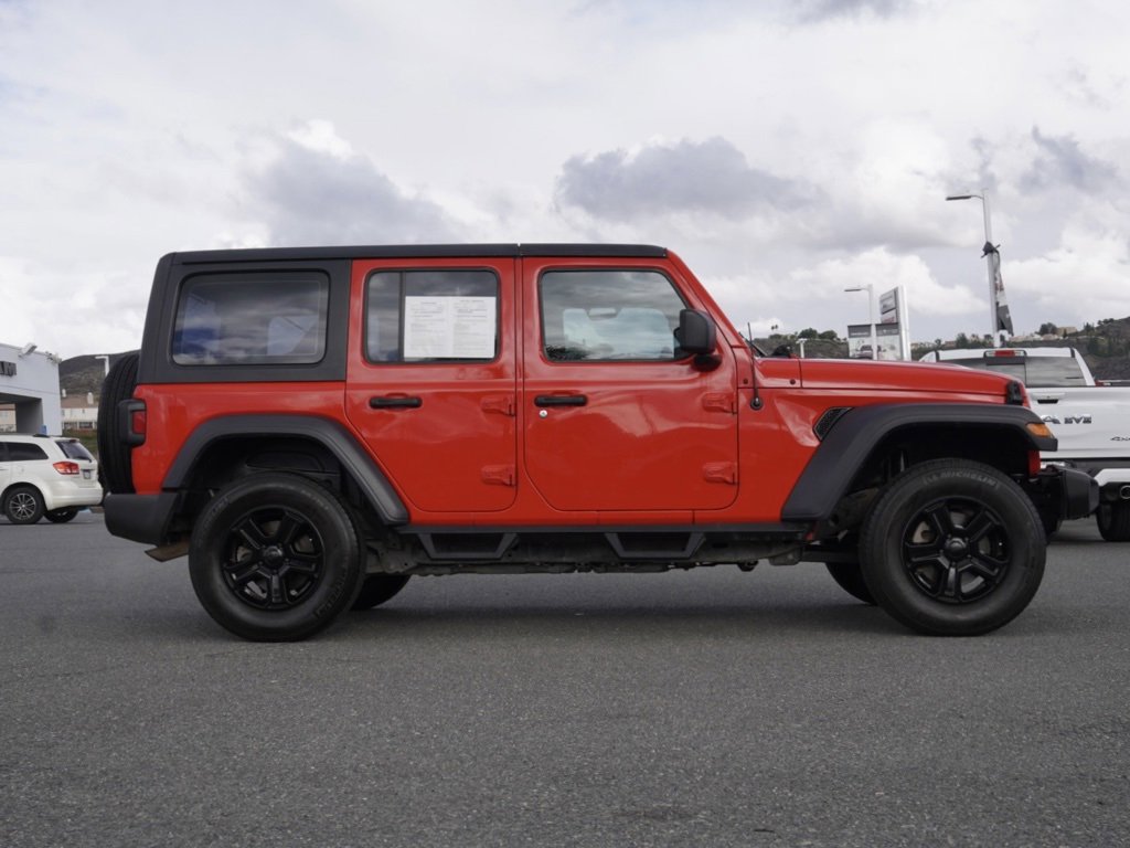 Used 2019 Jeep Wrangler Unlimited Sport image 3