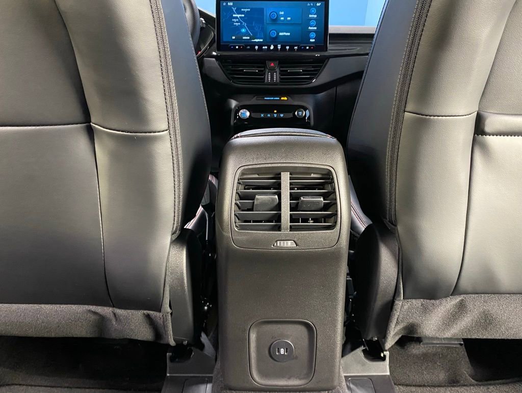 Used 2024 Ford Escape ST-Line w/ Tech Pack #1 image 37