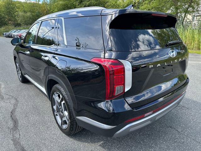 Used 2024 Hyundai Palisade Limited image 3