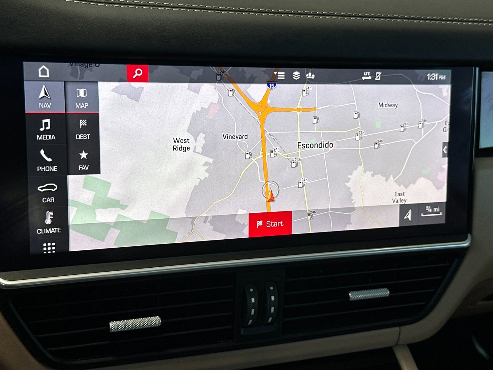 Used 2020 Porsche Cayenne Turbo AWD/4WD image 21