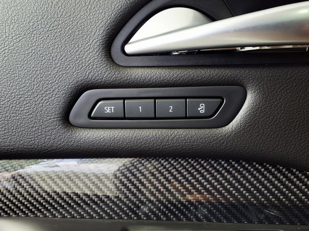 Used 2025 Cadillac XT4 Sport FWD image 18