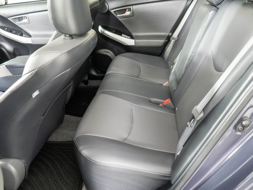 Used 2015 Toyota Prius Four image 11