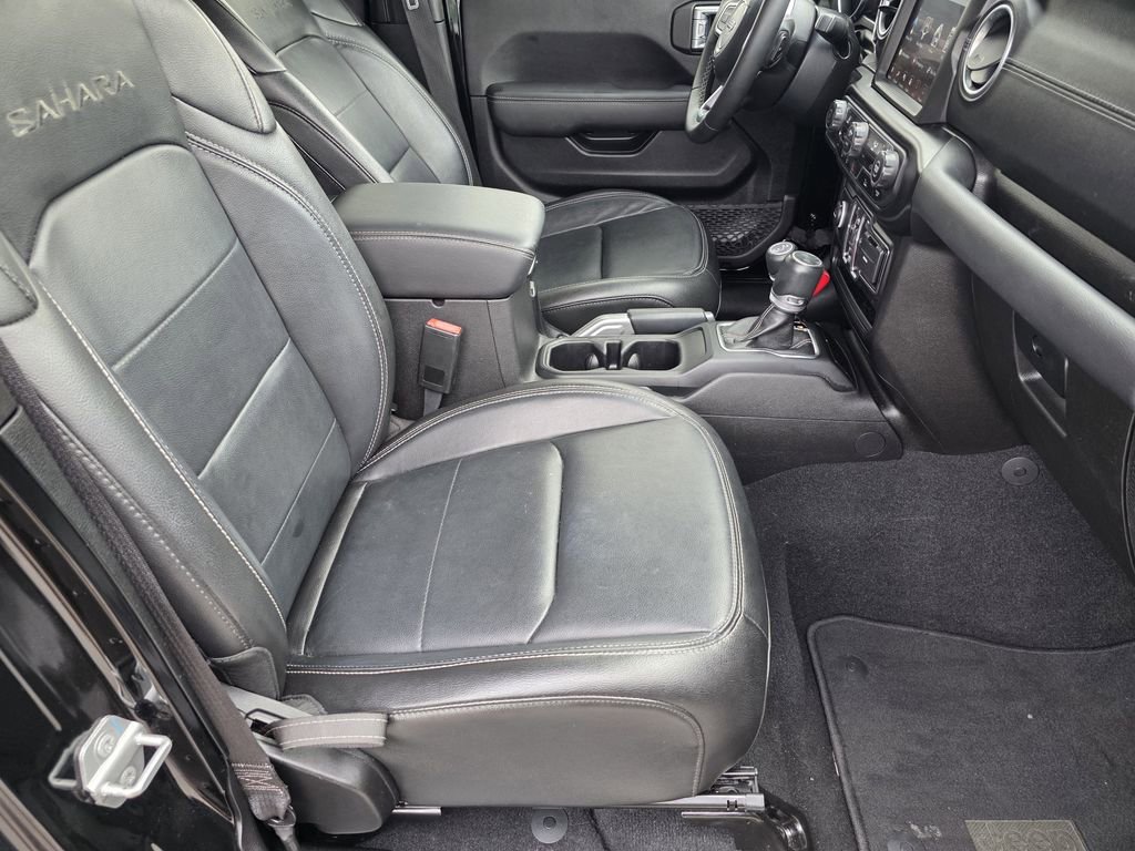 Used 2022 Jeep Wrangler Unlimited Sahara image 14