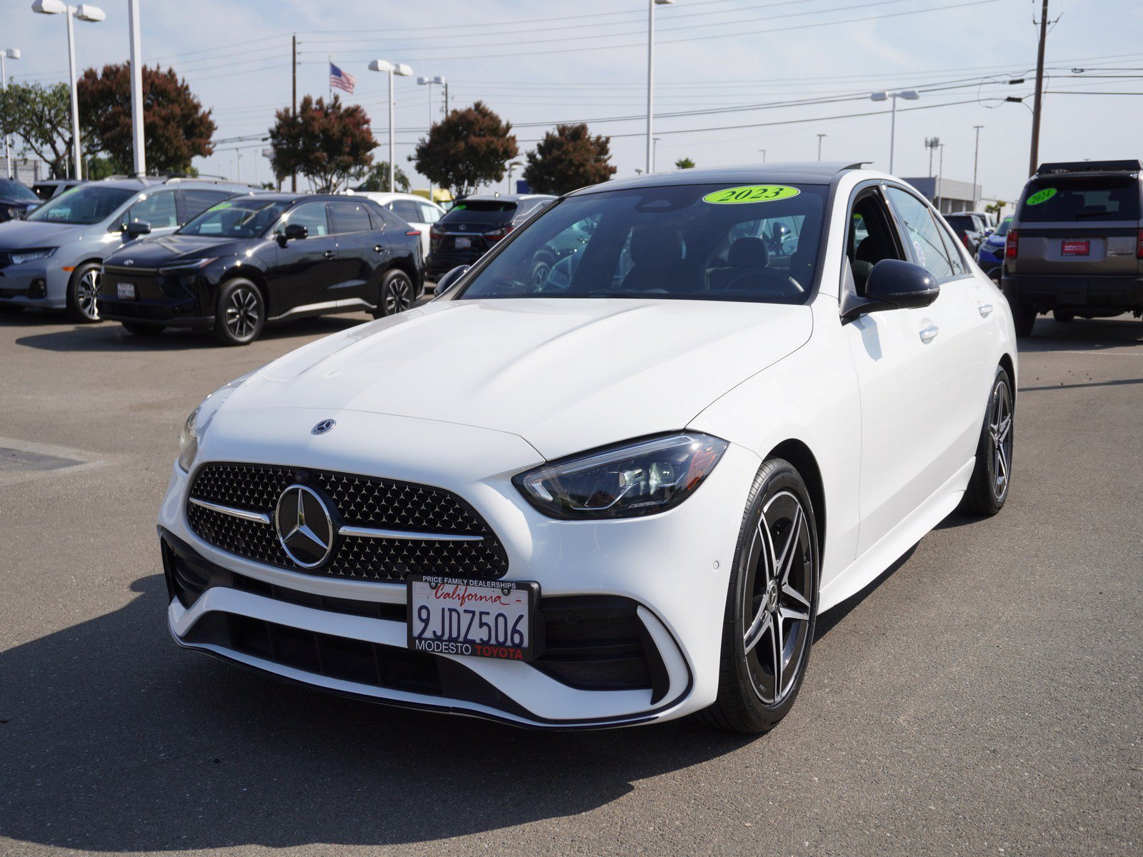 Used 2023 Mercedes-Benz C 300 Sedan image 5