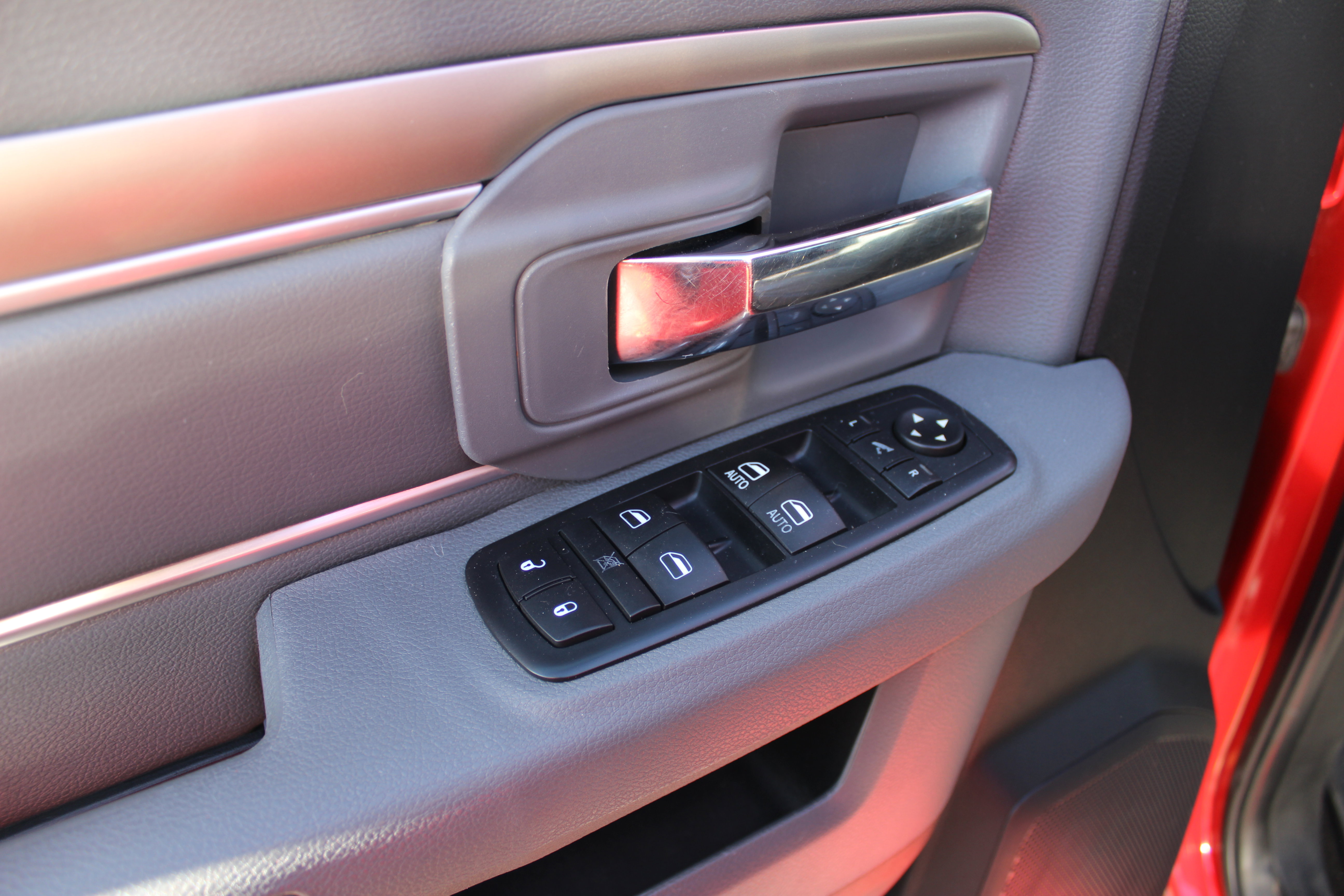 Used 2016 RAM 2500 Big Horn image 22