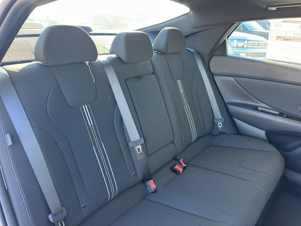 New 2026 Hyundai Elantra SEL Sport Premium image 32