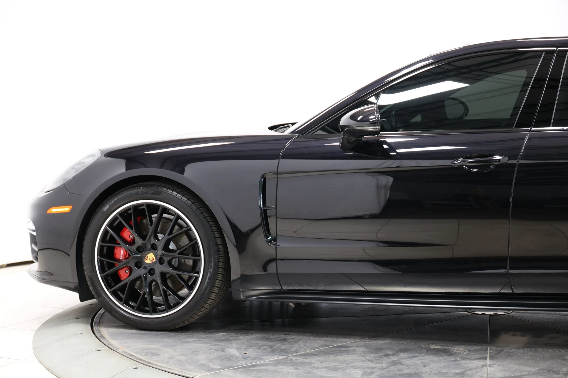 Used 2020 Porsche Panamera GTS w/ Premium Package Plus AWD/4WD image 8