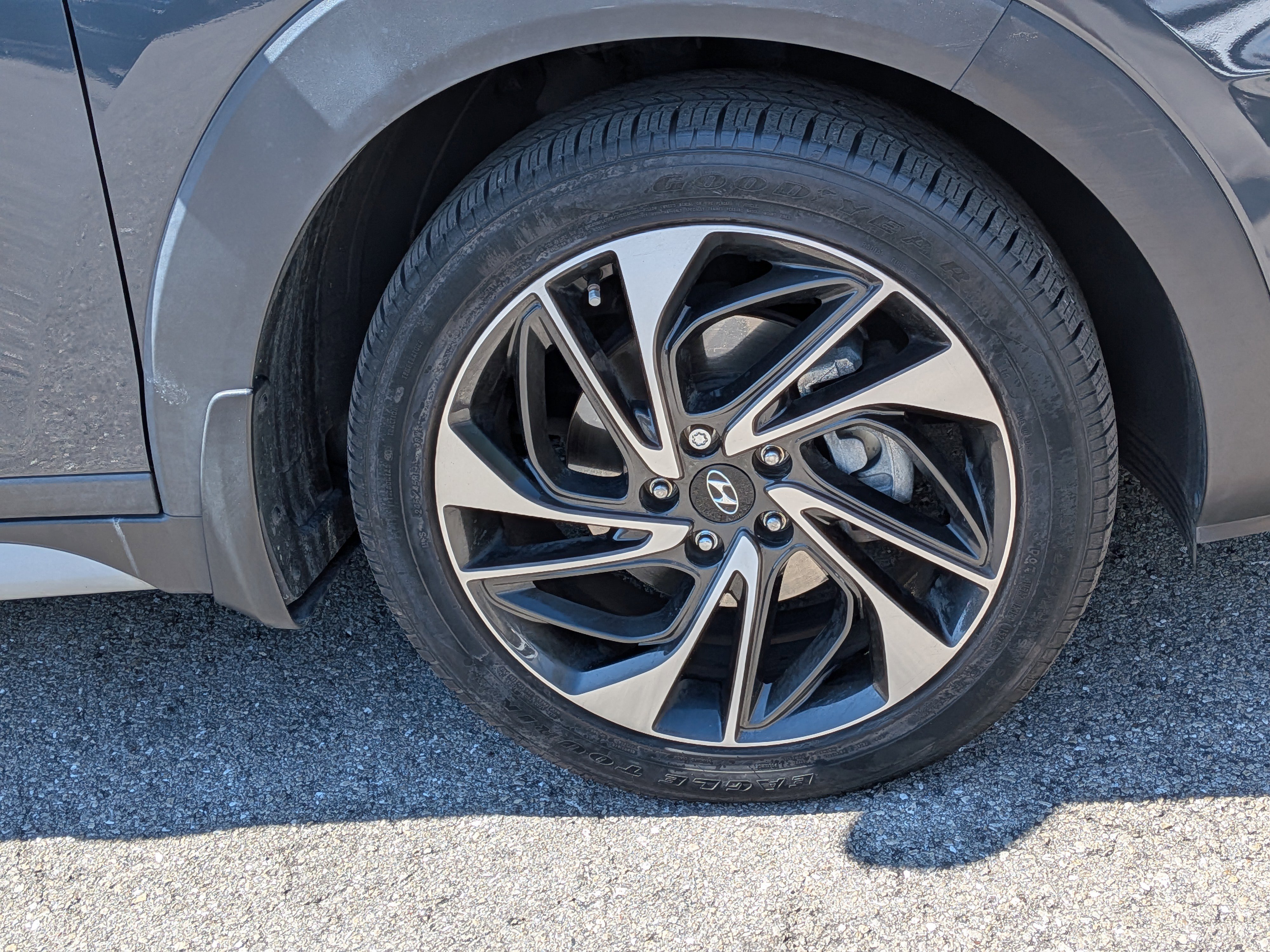 Used 2019 Hyundai Tucson Sport w/ Cargo Package FWD image 11