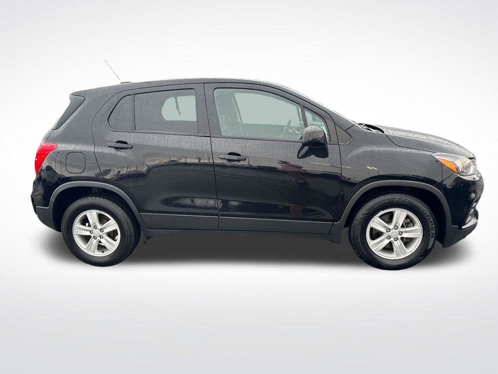 Used 2020 Chevrolet Trax LS w/ Tint and Cruise Package image 2