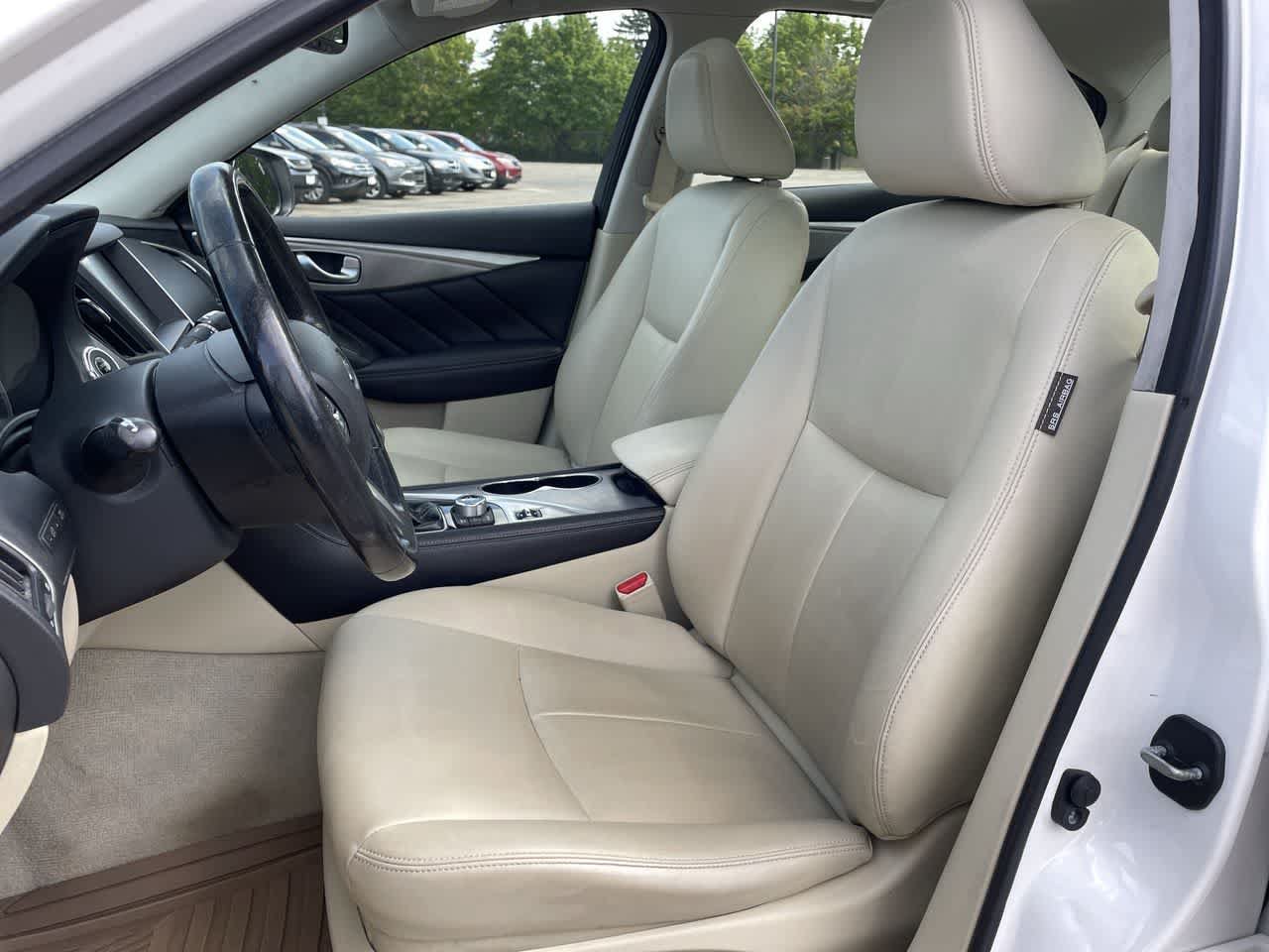 Used 2015 INFINITI Q50 Premium w/ Navigation Package AWD/4WD image 12