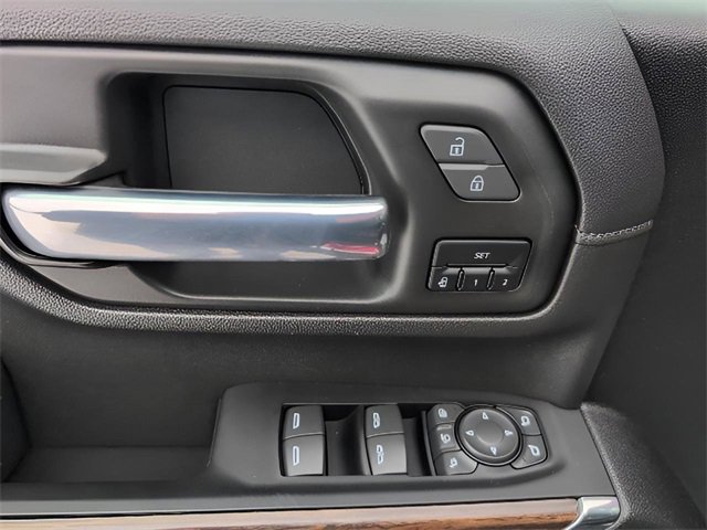 Certified 2023 Chevrolet Silverado 3500 High Country w/ Z71 Off-Road Package image 11