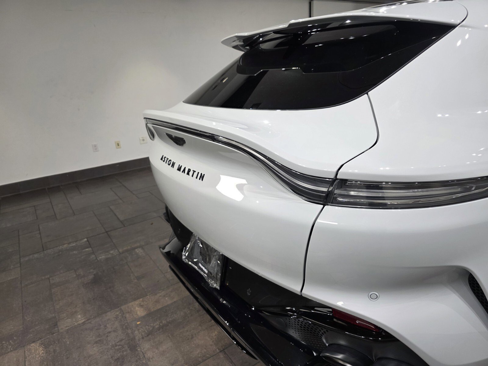 New 2026 Aston Martin DBX 707 image 8