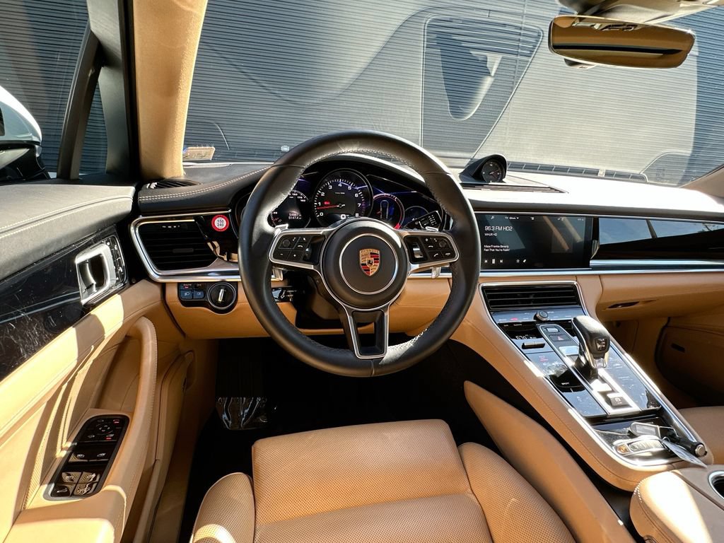 Used 2018 Porsche Panamera 4 AWD/4WD image 25