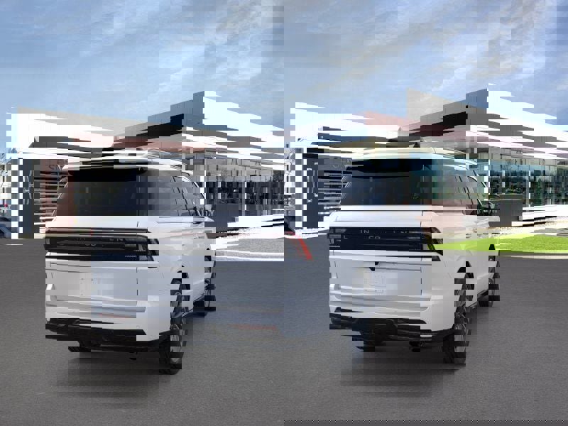 New 2025 Lincoln Navigator L Reserve AWD/4WD image 38