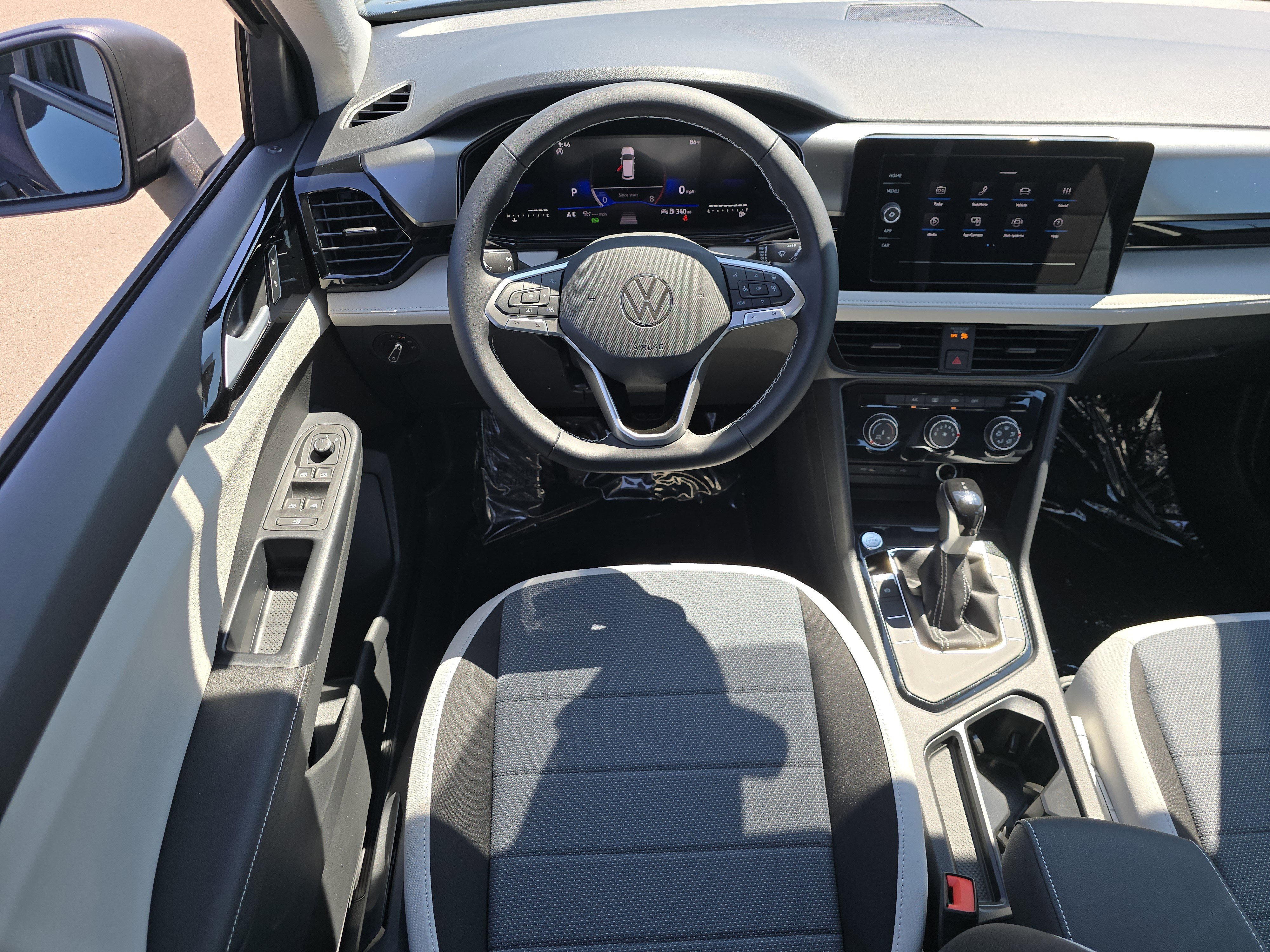New 2025 Volkswagen Taos S image 22