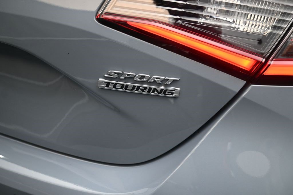 Used 2022 Honda Civic Sport Touring image 9