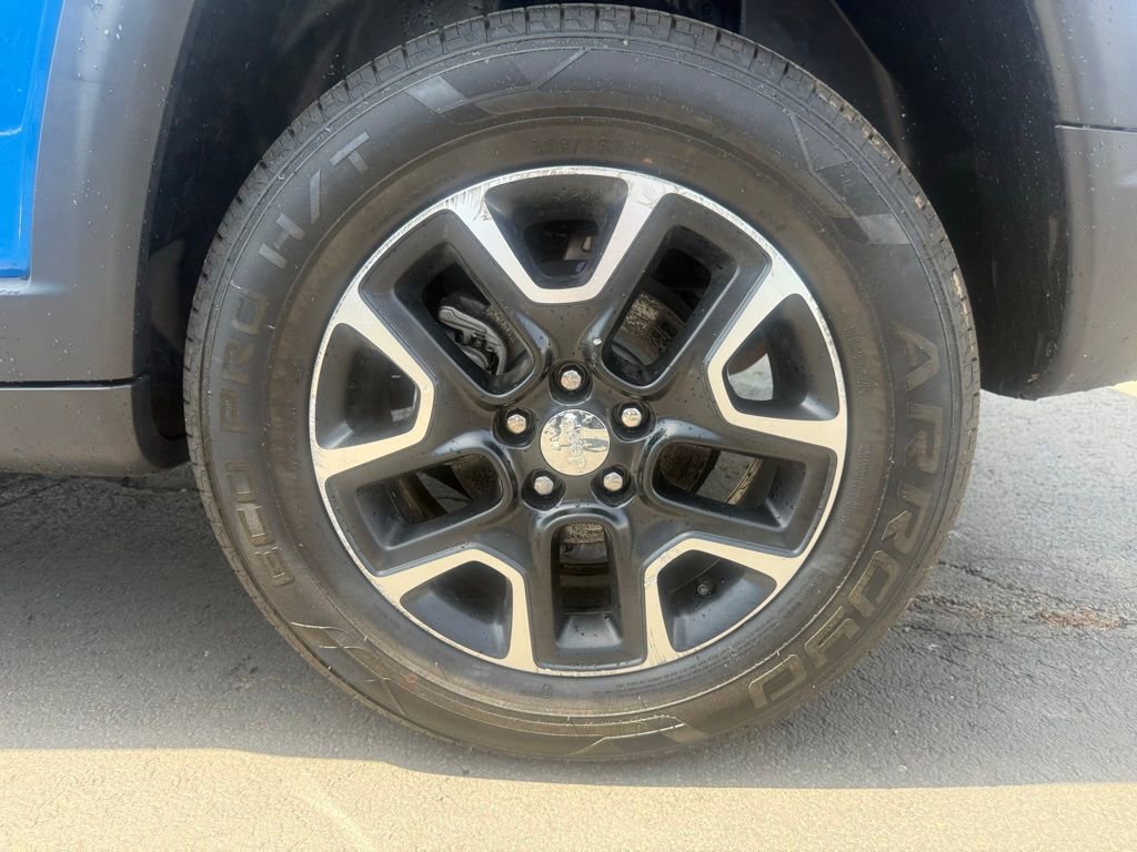 Used 2021 Jeep Compass Trailhawk AWD/4WD image 30
