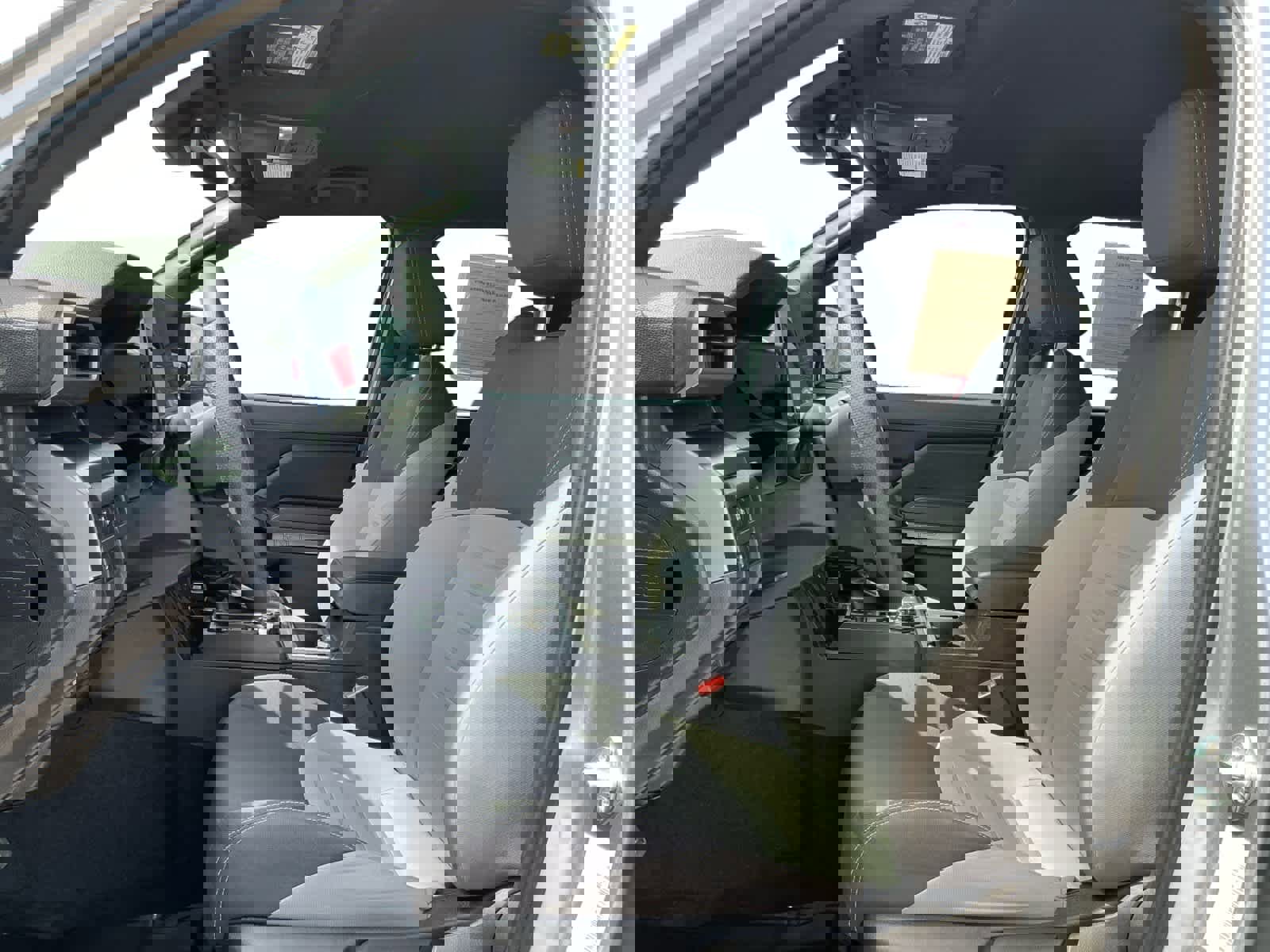 Used 2025 Toyota Tacoma TRD Sport image 12