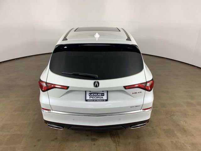 Used 2022 Acura MDX SH-AWD w/ Technology Package image 11