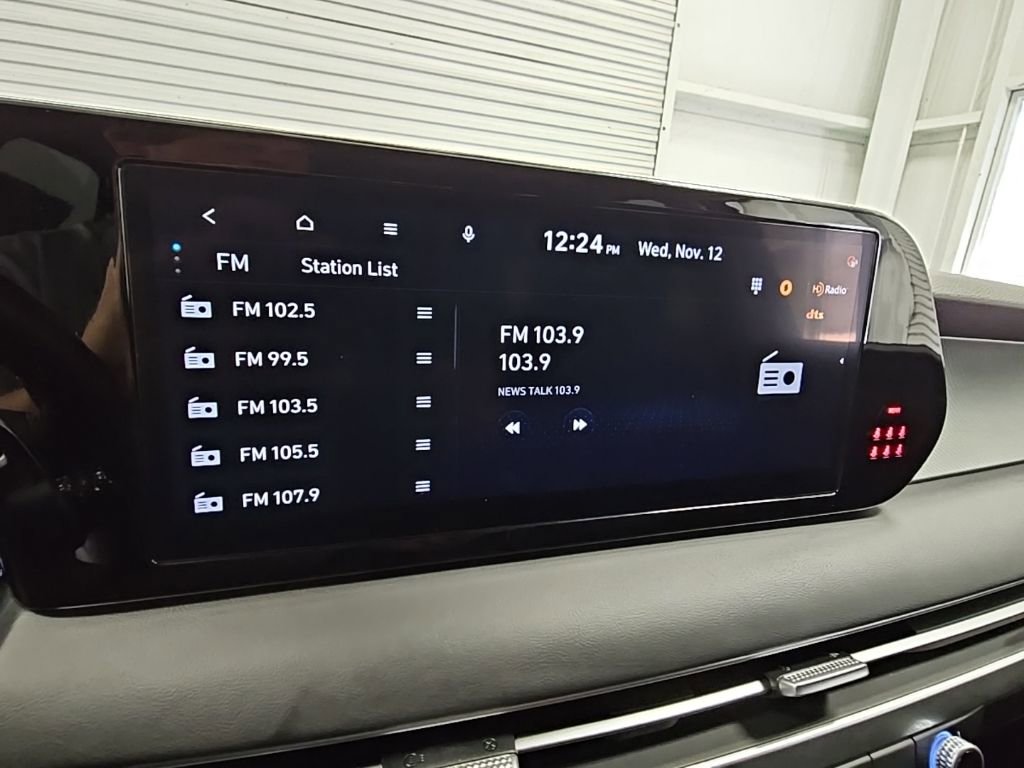 Used 2025 Hyundai Palisade SEL image 18