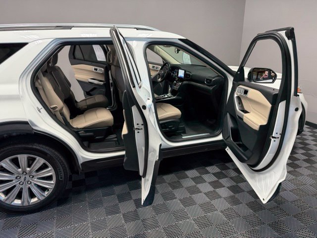 Used 2021 Ford Explorer Limited w/ Hybrid Equipment Group 310A AWD/4WD image 22