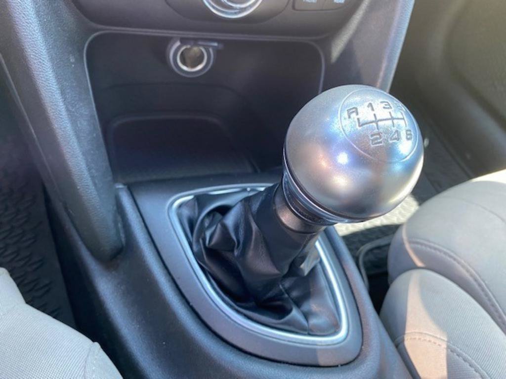 Used 2013 Dodge Dart Limited FWD image 12