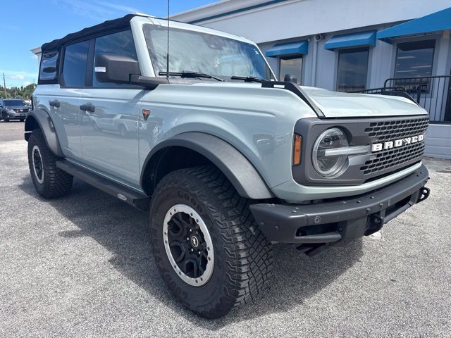 Certified 2021 Ford Bronco Badlands AWD/4WD image 4