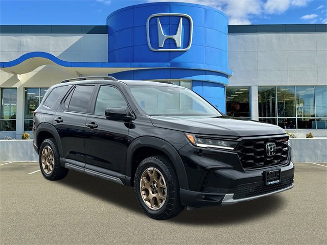 Used 2024 Honda Pilot TrailSport
