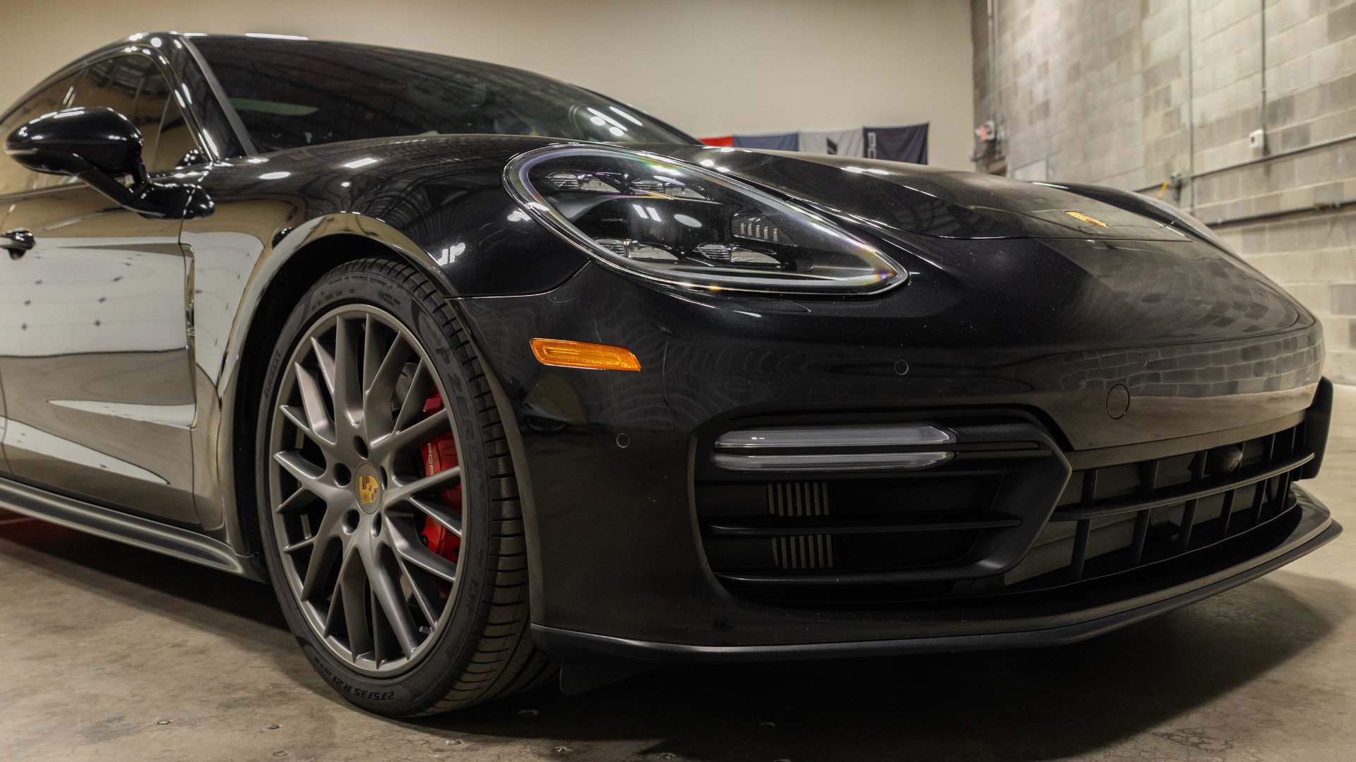 Used 2020 Porsche Panamera GTS image 13