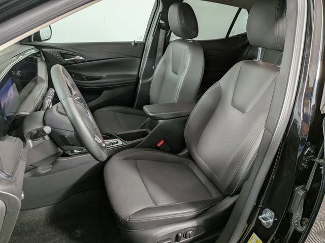 Used 2024 Buick Encore GX Preferred w/ Comfort Package FWD image 14