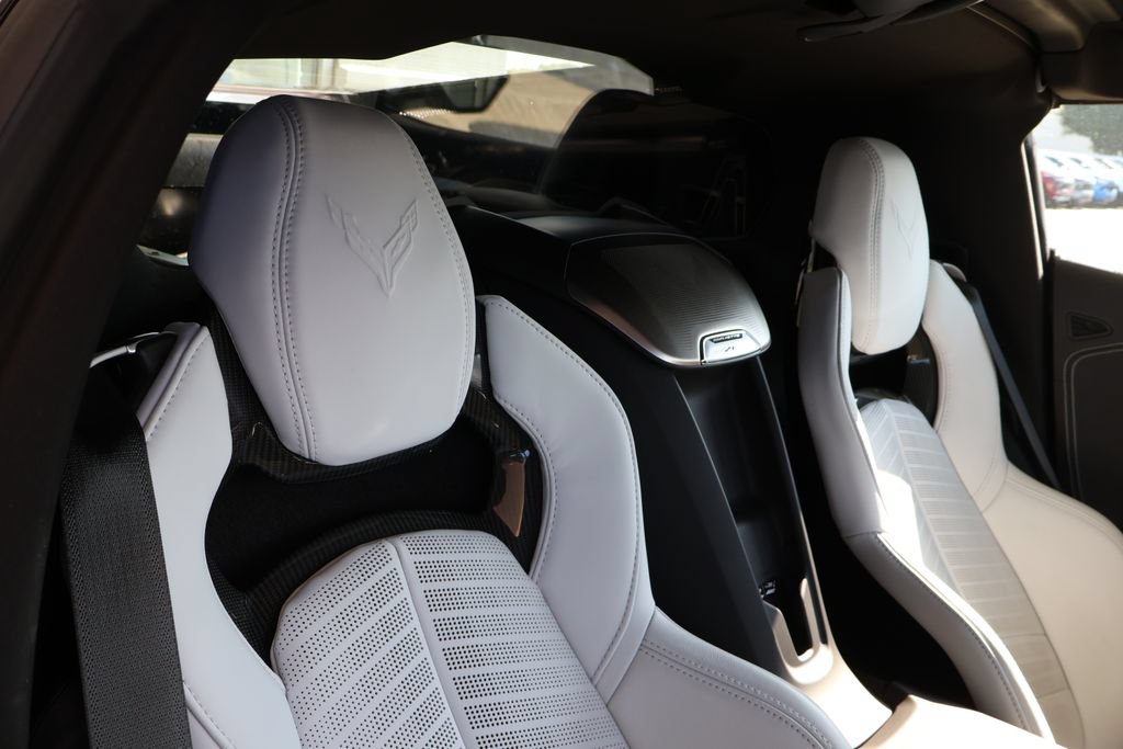 Used 2023 Chevrolet Corvette Stingray Preferred Cpe w/ Z51 Performance Package RWD image 52