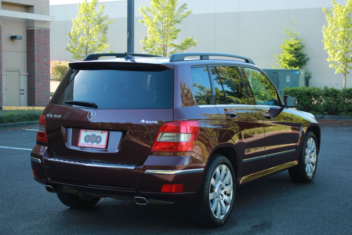 Used 2011 Mercedes-Benz GLK 350 4MATIC image 7