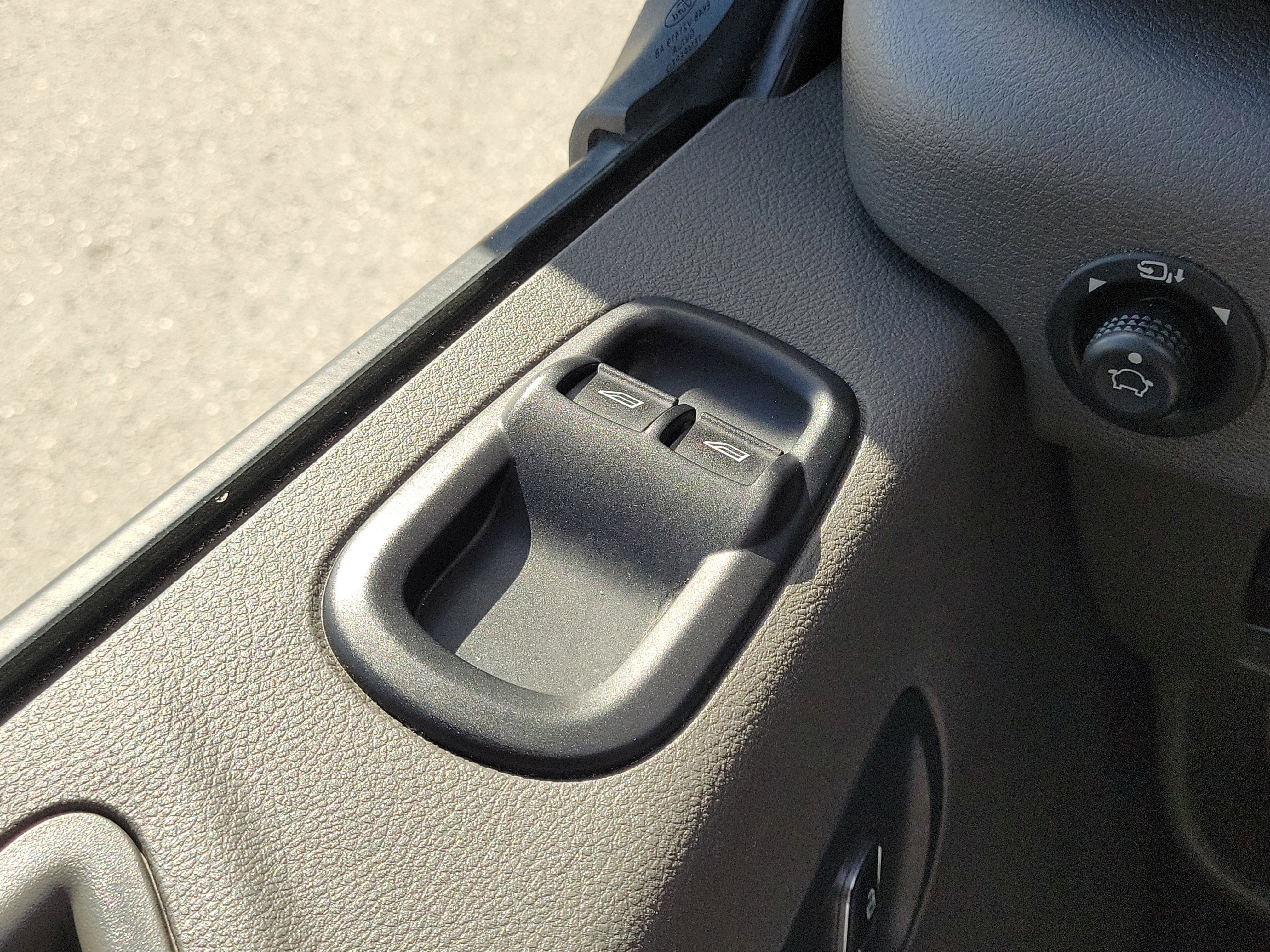 Used 2023 Ford Transit 350 XLT image 26