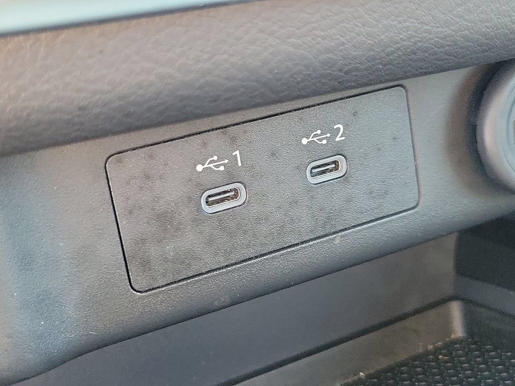 Used 2026 Nissan Rogue SV FWD image 28