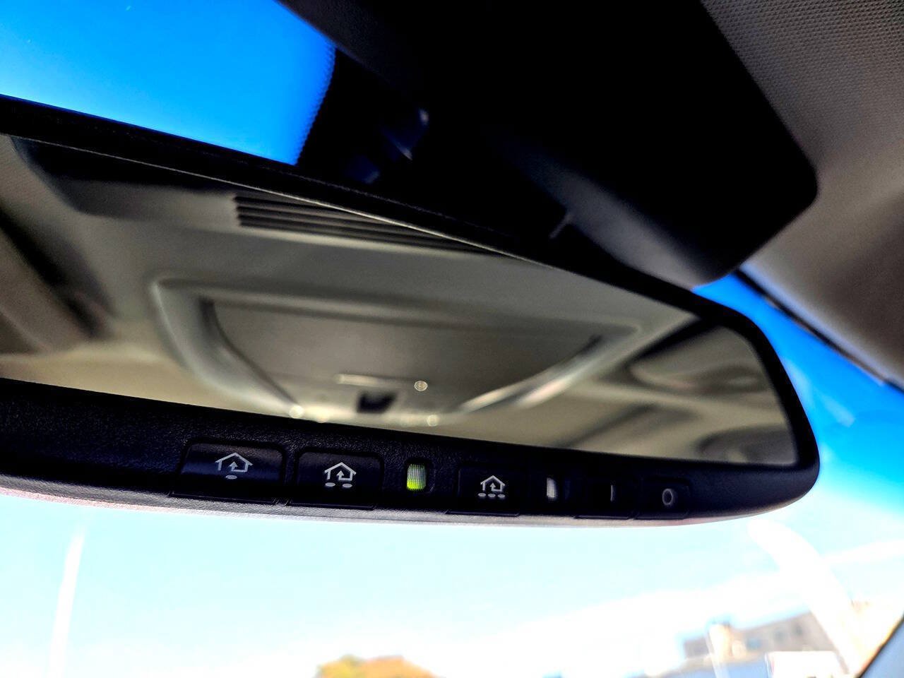 Used 2012 INFINITI M35 w/ Premium Pkg RWD image 19