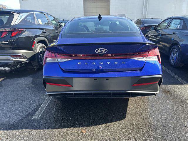 New 2026 Hyundai Elantra SEL Sport Premium image 3