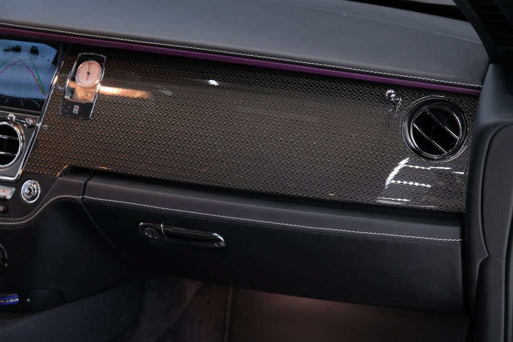 Used 2020 Rolls-Royce Wraith RWD image 38